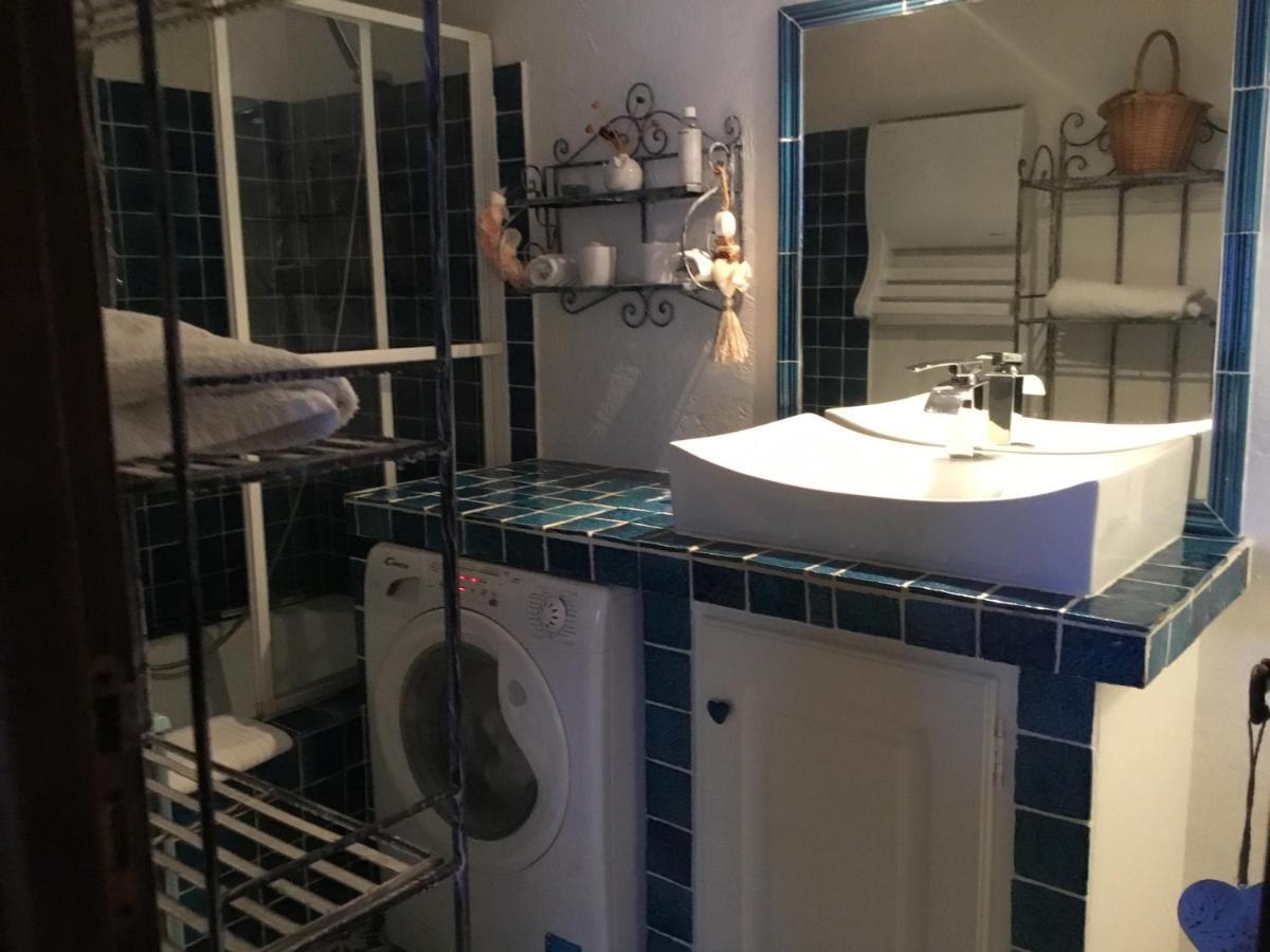 Ravissant studio climatisé Gambetta Miséricorde au cœur de Saint-Tropez Esterno foto